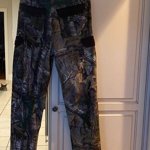 Scent-Lok Realtree Camo fleece lined size small